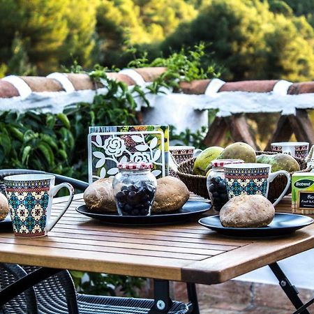 Casa La Higuera Guest House ฟรีฮิเลียนา ภายนอก รูปภาพ